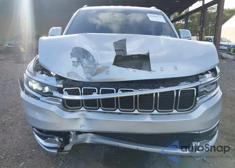 2022 Jeep Wagoneer Series Iii 4X4 z USA, uszkodzony, nr VIN 1C4SJVDT4NS183048